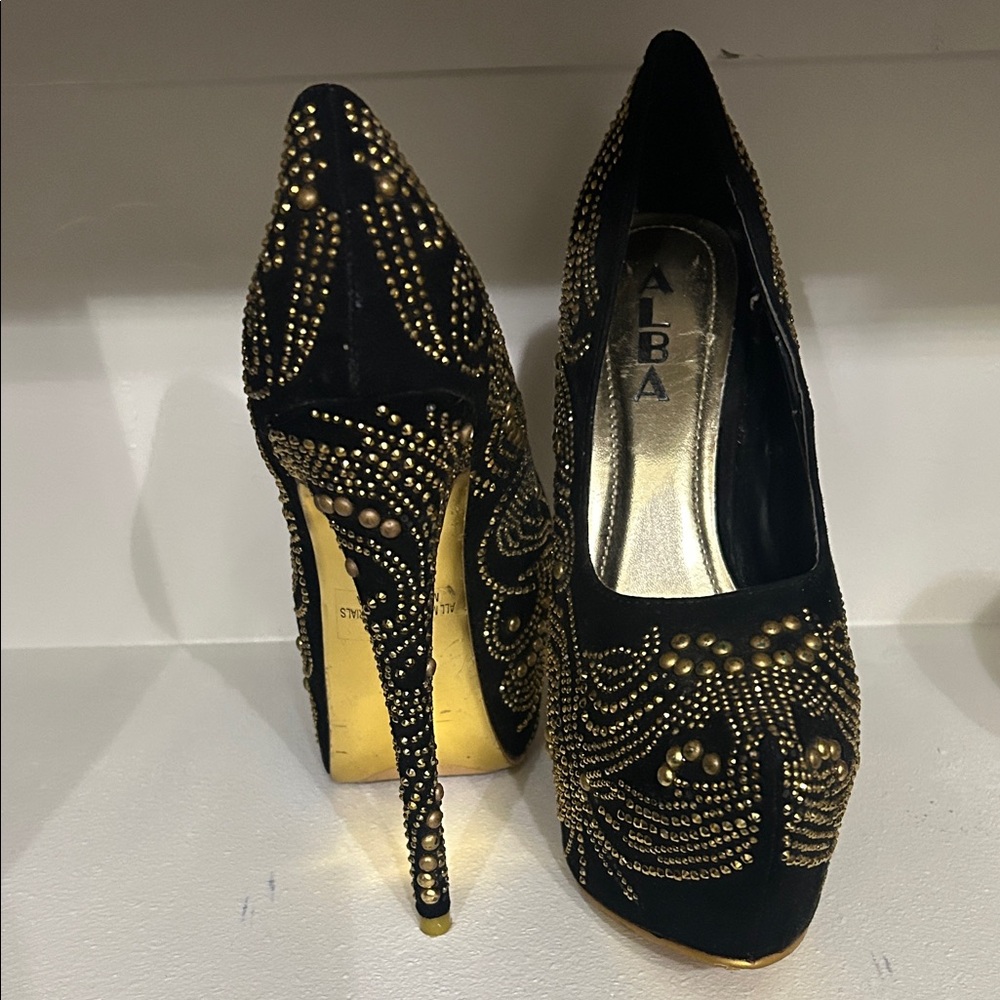 Alba Black Heels with Gold Detailing